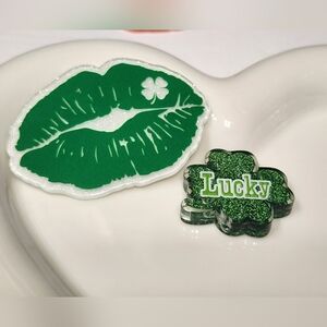 St Patricks Day Flatback Focal Bead  Lucky Clover Flat Planar Crafts Badge
